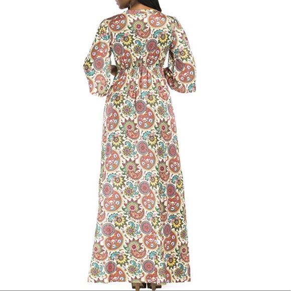 Paisley Floral Print Plus Size Bohemian VNeck Maxi - Picture 4 of 6